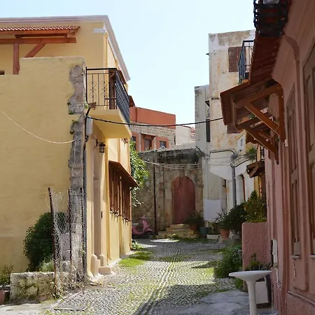 Summer Knights Apartmán